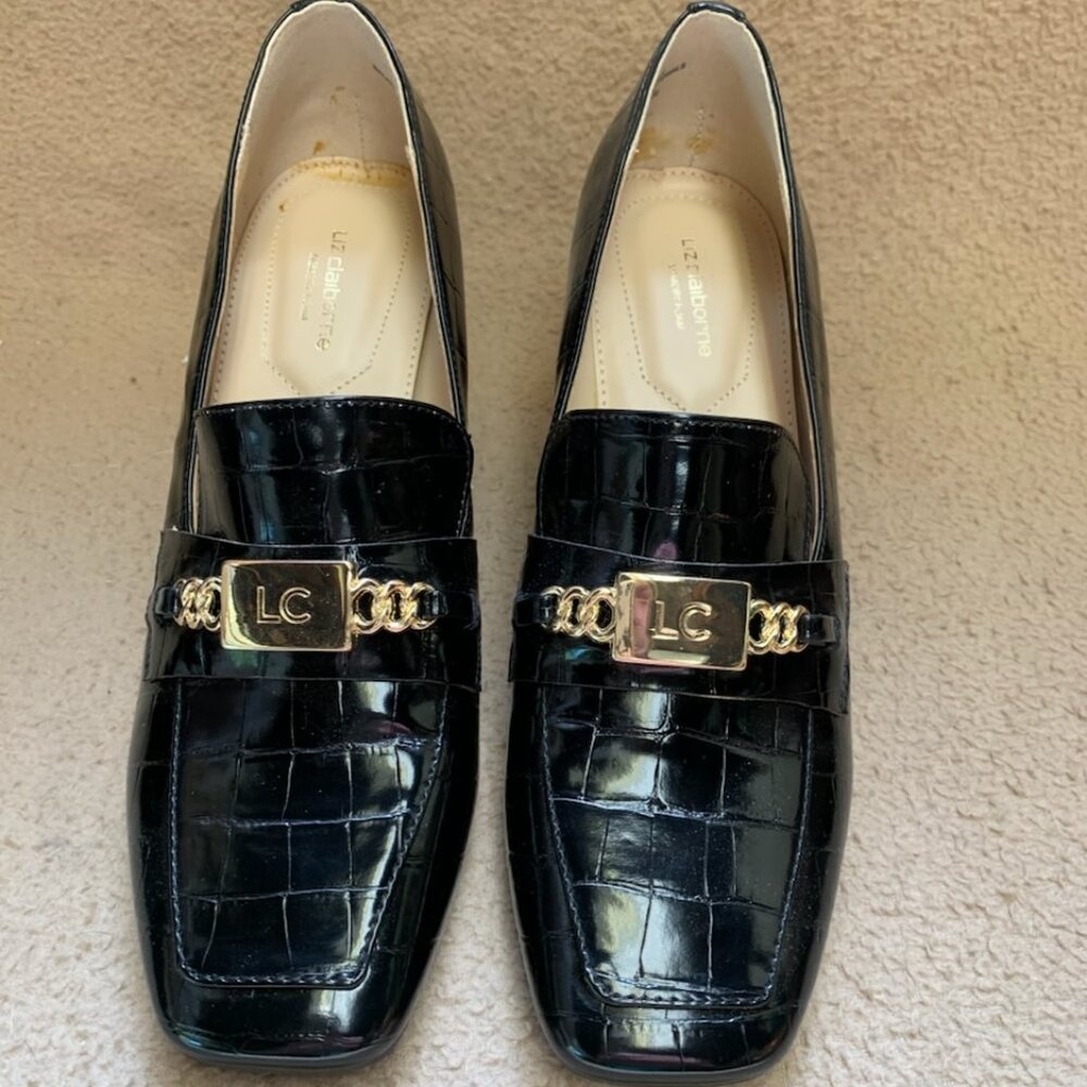 LIZ Claiborne
